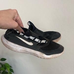 Nike Flex Runner BoysSize 3 Youth